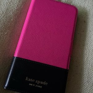 Kate Spade iphone 11 max magnetic wrap folio case